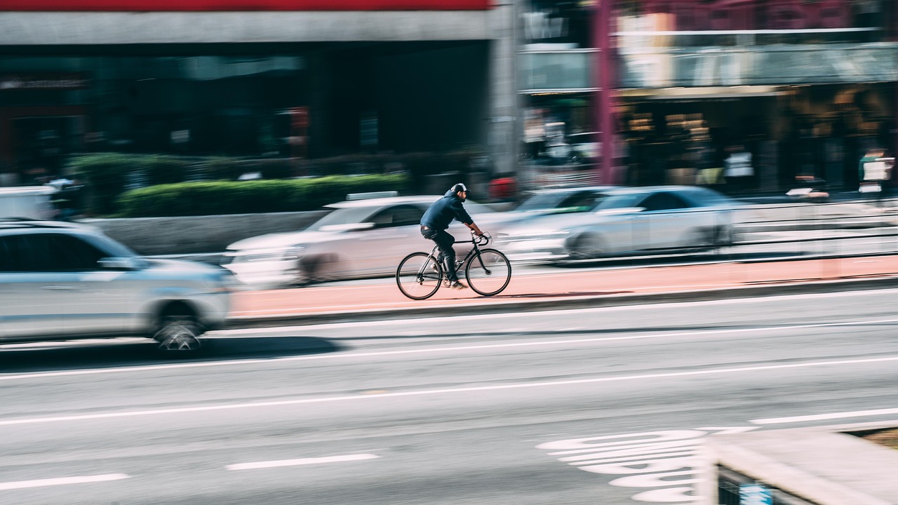 discover essential insights and strategies for managing and optimizing traffic flow. explore the latest trends in transportation, urban planning, and technology to enhance your understanding and improve efficiency on the road.